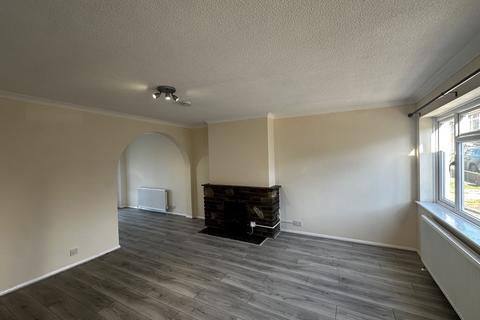 3 bedroom end of terrace house to rent, Edward Street, Southborough