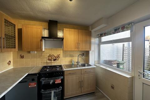 3 bedroom end of terrace house to rent, Edward Street, Southborough