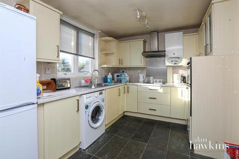 undefined, Vale View, Royal Wootton Bassett