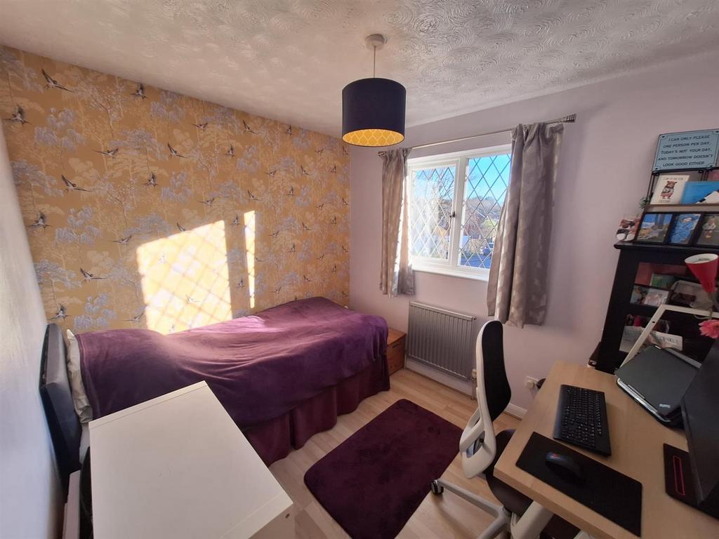 Second bedroom