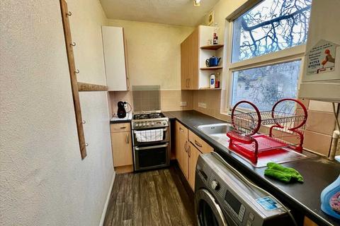 2 bedroom maisonette for sale, Victoria Street, Slough