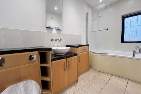 undefined, Lennox Green, Luton LU2