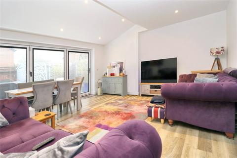 3 bedroom end of terrace house for sale, Liquorice Lane, Surrey GU22