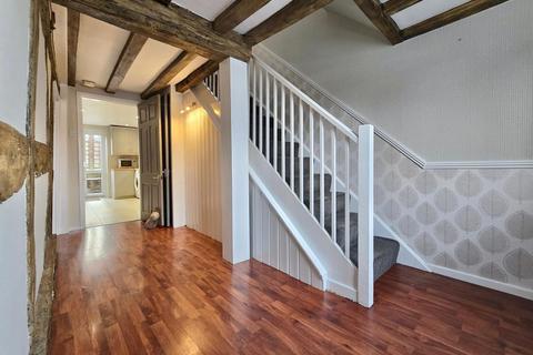 4 bedroom cottage to rent, Shrewsbury Road, Market Drayton