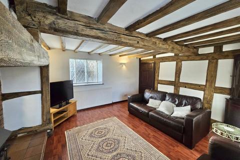 4 bedroom cottage to rent, Shrewsbury Road, Market Drayton