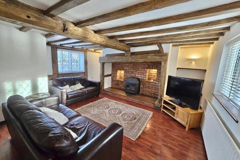 4 bedroom cottage to rent, Shrewsbury Road, Market Drayton