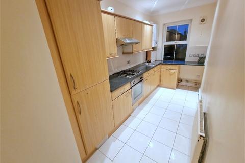 2 bedroom flat to rent, Rosenthal Road, Catford, London,