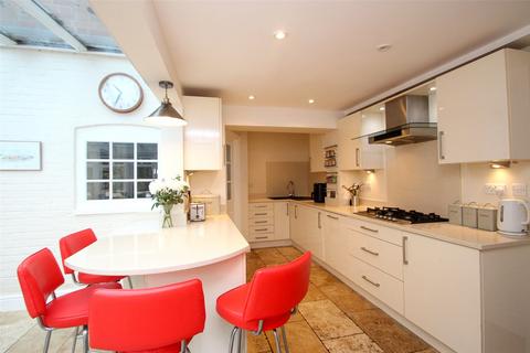 undefined, High Street, Hamble, Southampton, Hampshire, SO31