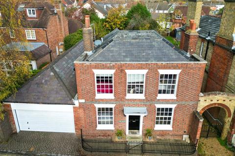 undefined, High Street, Hamble, Southampton, Hampshire, SO31