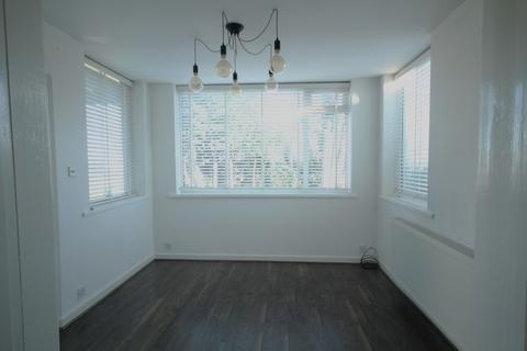 3 bedroom semi-detached house for sale, Pengwlady's Avenue, Connahs Quay, Deeside