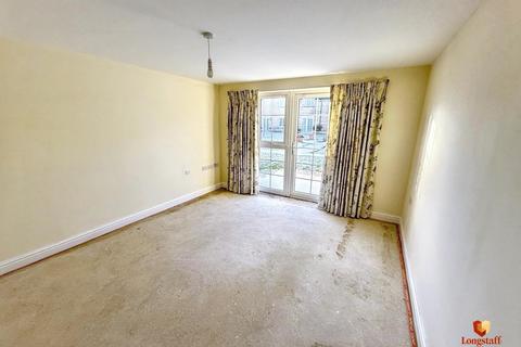 1 bedroom apartment for sale, Maple Gardens , Bourne