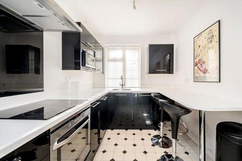 2 bedroom flat for sale, Goldhawk Road, London W6