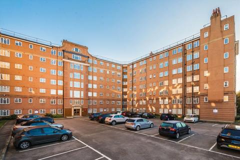 2 bedroom flat for sale, Goldhawk Road, London W6