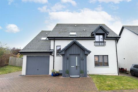 4 bedroom detached house for sale, 52 School Field Road, Rattray, Blairgowrie, PH10