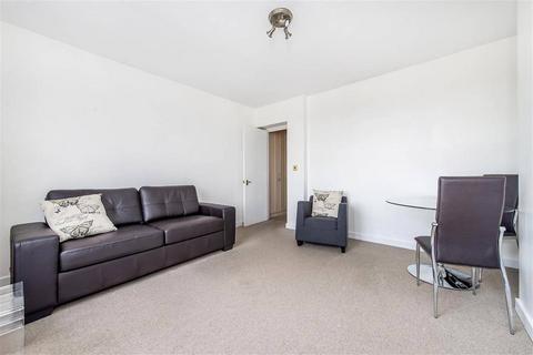 undefined, Ebury Bridge Road, Pimlico, London, SW1W