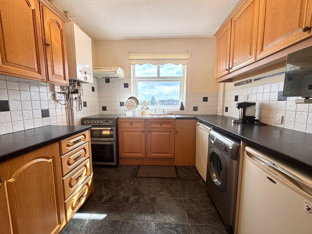 Kitchen 3