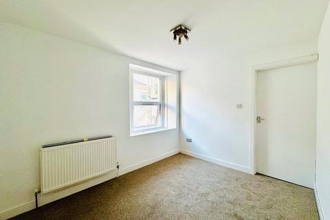 1 bedroom flat to rent, Pier Street, West Hoe