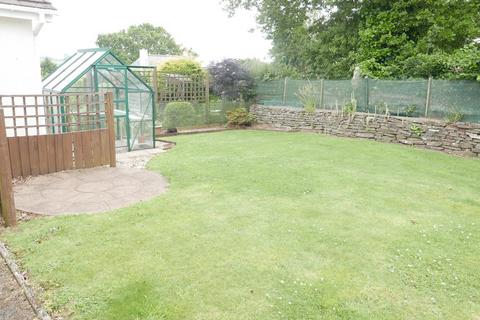 2 bedroom detached bungalow to rent, Woodgate Road, Liskeard