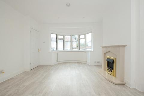 3 bedroom terraced house to rent, Chelston Road, Ruislip HA4