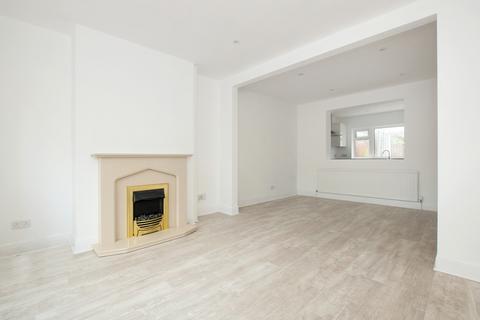 3 bedroom terraced house to rent, Chelston Road, Ruislip HA4