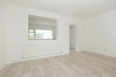 3 bedroom terraced house to rent, Chelston Road, Ruislip HA4
