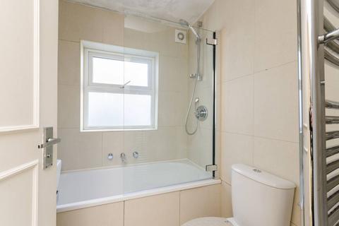 2 bedroom flat to rent, Prothero Road, Fulham Broadway, London, SW6