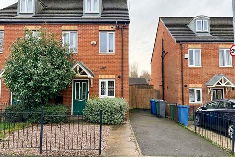 3 bedroom semi-detached house to rent, Bottomley Side, Manchester