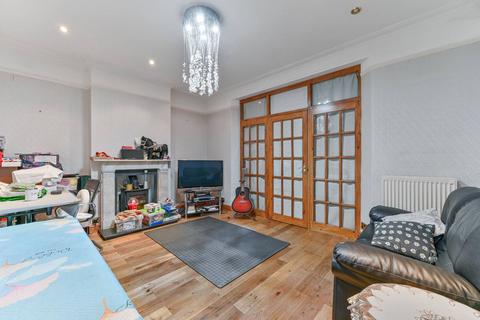 3 bedroom detached house to rent, Raymead Avenue, Thornton Heath, CR7