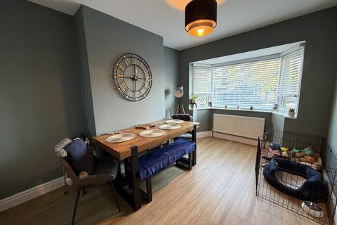 2 bedroom semi-detached house for sale, Lincoln Road North, Solihull B27