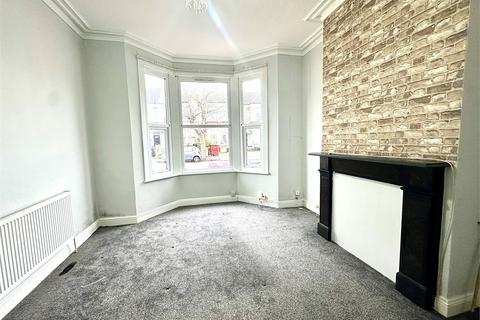 1 bedroom apartment to rent, Hastings Road, Southend on Sea, Southend on Sea,