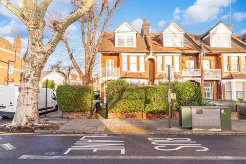 2 bedroom ground floor flat for sale, Priory Road, Crouch End N8