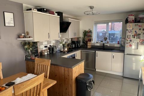 3 bedroom detached house for sale, Broom Close, Witham st Hughs