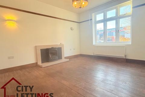 3 bedroom detached house to rent, Hucknal Road