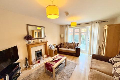 3 bedroom semi-detached house for sale, Wellington Street, NOTTINGHAM NG9