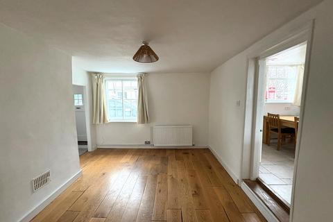 4 bedroom detached house to rent, High Street, Baldock SG7
