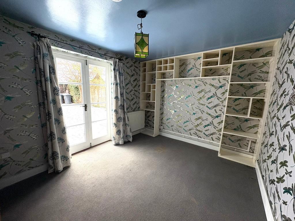 Study Bedroom 4