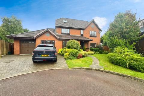6 bedroom detached house for sale, Llys-Y-Dderwen, Llangennech, Llanelli, Carmarthenshire, SA14