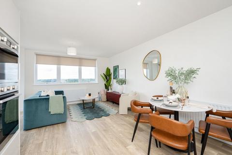 2 bedroom apartment to rent, Riverview, Elmsleigh Road, TW18