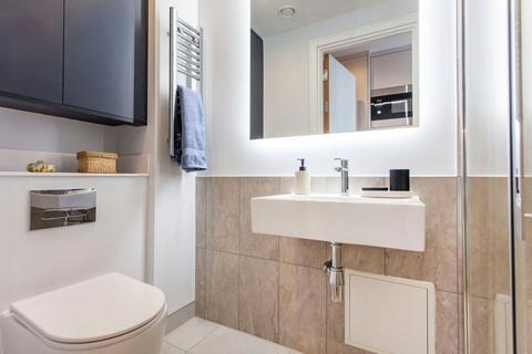 Studio to rent, The Apiary, 1A The Mall, W5