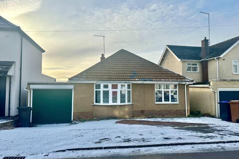 3 bedroom detached bungalow for sale, Barons Way, Kingsthorpe Village, Northampton NN2