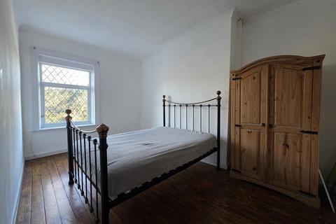 undefined, Bradford Road, Batley