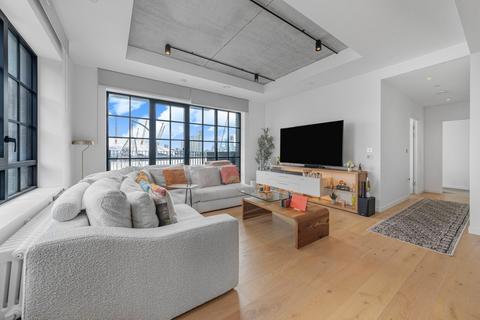 2 bedroom flat to rent, Agar House, Goodluck Hope 79 Orchard Place, London