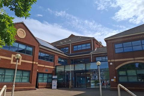 Office to rent, Belvedere Rd Taunton TA1 1HE