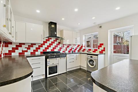 undefined, Wentworth Avenue, Slough SL2