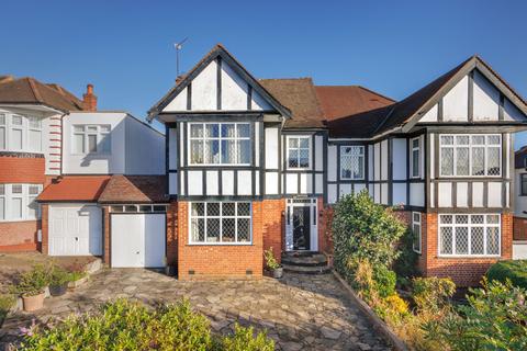 3 bedroom semi-detached house for sale, London N14