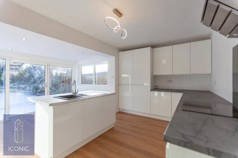 4 bedroom detached house for sale, The Street, Felthorpe, Norwich