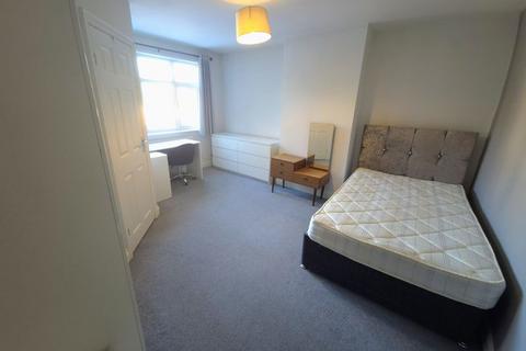 undefined, Stonegate Road, Leeds