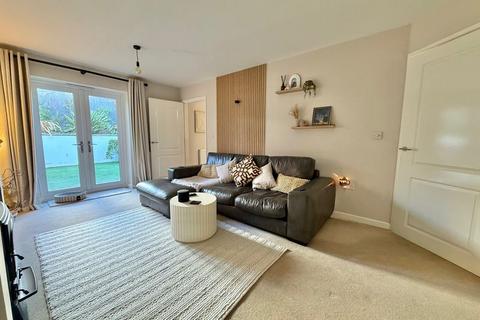 3 bedroom semi-detached house for sale, Plantation Way, Torquay