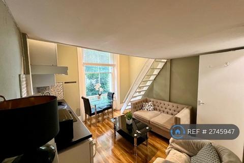 1 bedroom flat to rent, Prince's Square, London, W2