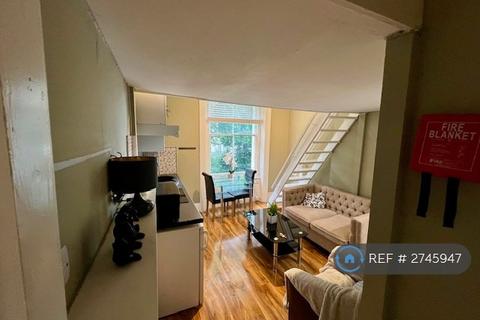 1 bedroom flat to rent, Prince's Square, London, W2